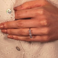 Adil Idil Kuyumculuk V Model Beyaz Altın Beştaş