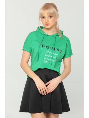 Julude Yeşil Kadın Likralı Kapüşonlu Baskılı Spor T-Shirt P-037487
