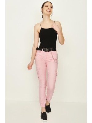 Select Moda Kadın Kemerli Zincirli Kargo Pantolon