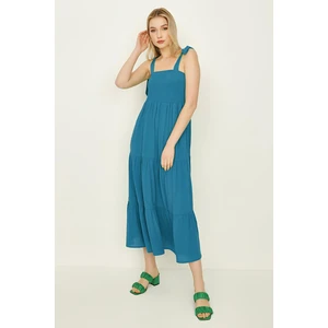 Select Moda Kadın Ip Askılı Gipe Detaylı Rahat Kesim Elbise