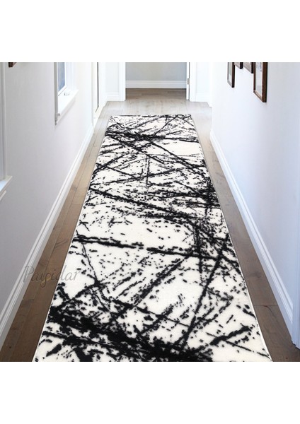 Safari Post Peluş Beyaz Siyah Desenli Yıkanabilir 120X525 cm Kaymaz Taban Kesme Yolluk Halı