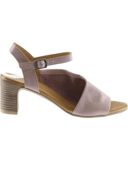 Pembe Deri Kadın Topuklu Sandalet