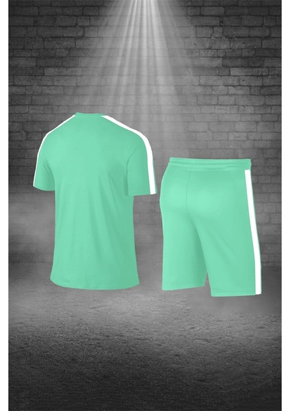 Büyük Beden Erkek Su Yeşili Dri-Fit Kumaş Baskısız Yuvarlak Yaka Kısa Kol Tişört Şort Alt Üst Spor Takım (4XL-10XL)