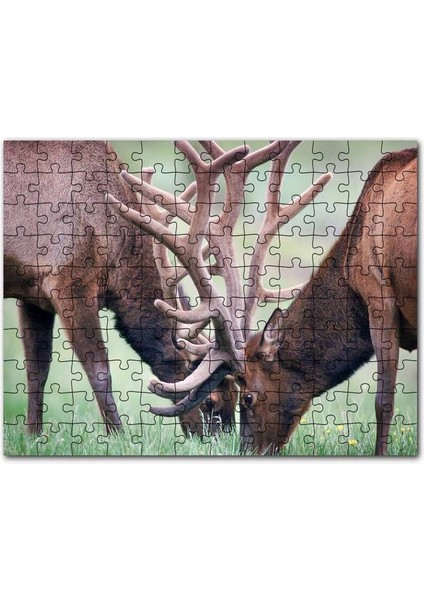 Yeşil Çayırda Otlayan Boynuzlu Geyikler 120 Parça Puzzle Yapboz Mdf (Ahşap)