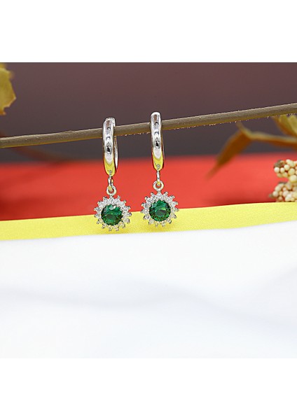 Yeşil Beyaz Taşlı Minimal Anturaj Yuvarlak Gümüş Kolye Küpe Takım fiyatları