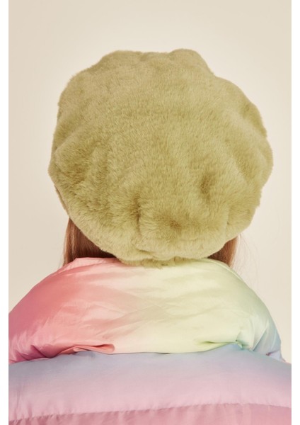 14161 Su Yeşili Peluş Kasket