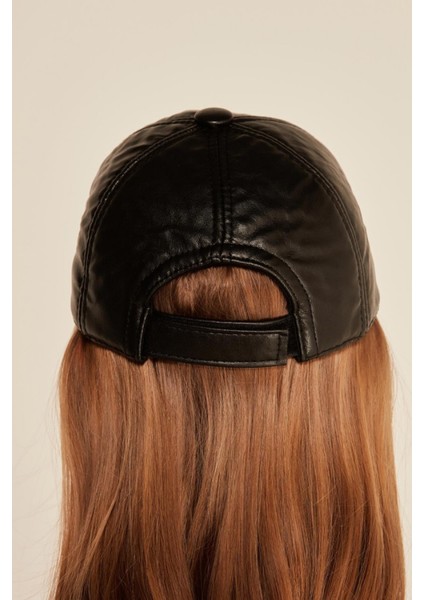 13604 Pu Kumaş Siyah Deri Kep modelleri