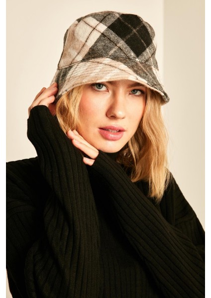 14188 Ekose Desen Kaşe Bej Bucket Şapka
