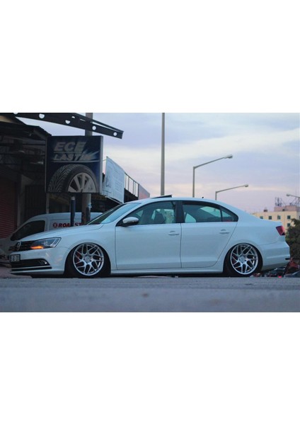 Vw Jetta 2 Ön Yeni Nesil Coilover 1.2 Tsi/1.4 Tsi/1.6 Tdi 2011- Sonrası NC140108