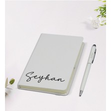 Kişiye Özel El Yazısı Tasarımlı 9X14CM Beyaz Defter ve Kalem Hediye Seti - Model 1