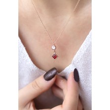 By Barun Kırmızı Beyaz Taşlı 925 Ayar Yuvarlak Kare Gümüş Kolye-Rose