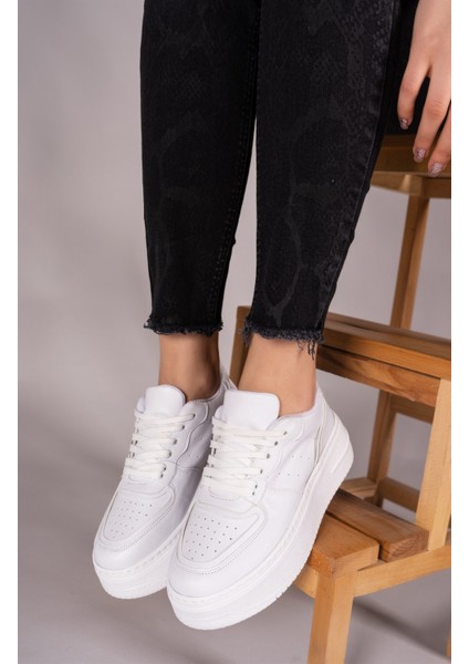 Beyaz Kadın Sneaker 0012255 fırsatları