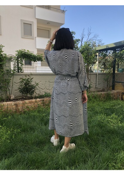 Hipnoz Desen Siyah Beyaz Kimono