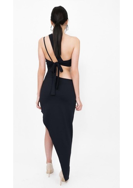 Kadın Siyah Tek Omuz Dekolteli Yırtmaçlı Asimetrik Elbise fırsatları