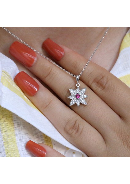 Kırmızı Beyaz Taşlı Kutup Yıldızı Gümüş Kolye modelleri