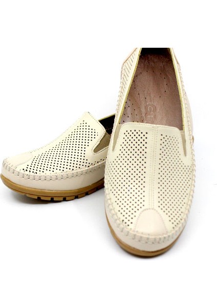 217 Kadın Krem Günlük Kullanım Comfort Ayakkabı fırsatları