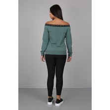 Banada Moda Şerit Detaylı Baskılı Kayık Yaka Sweatshirt