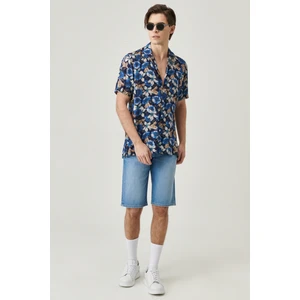 WRANGLER Erkek Regular Fit Rahat Kesim Esnek Denim Jean Şort