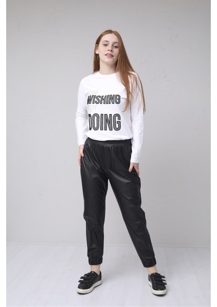 Paçası Lastikli Deri Pantolon