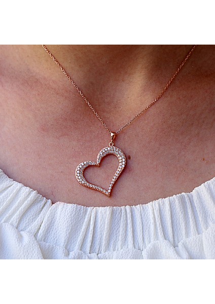 Beyaz Taşlı Asimetrik Kalp Gümüş Kolye fiyatları