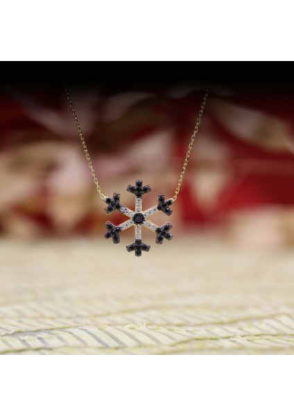 Siyah Beyaz Taşlı Kartanesi Gümüş Kolye modelleri