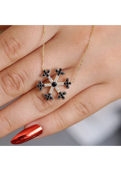 Siyah Beyaz Taşlı Kartanesi Gümüş Kolye fırsatları