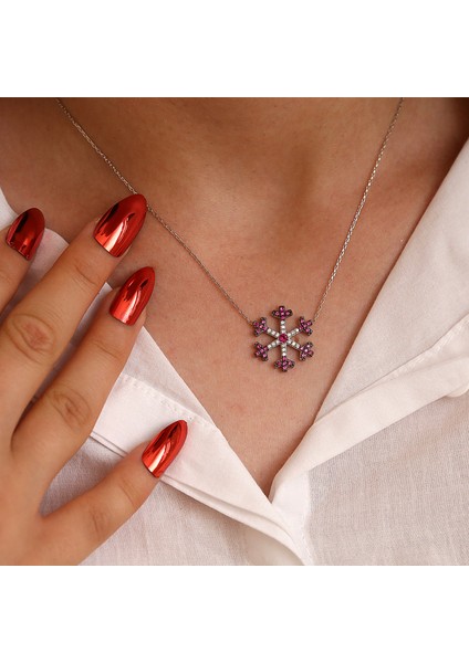 Kırmızı Beyaz Taşlı Kartanesi Gümüş Kolye