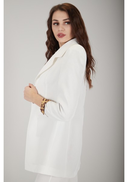 Ekru Leopar Astar Detaylı Krep Blazer Ceket 0105120.147 fiyatları