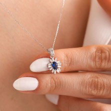 Sembol Gold Beyaz Altın Safir Kolye Baget Tasarım