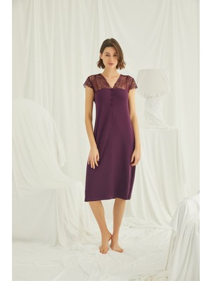 Monamise Kolu Omzu ve Yakası Dantelli Önü Düğmeli Gecelik 18403