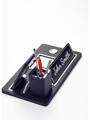 Turgut Office Masaüstü Isimliği Deri Organizer Siyah Krom Detaylı Saat ve Kalemlikli