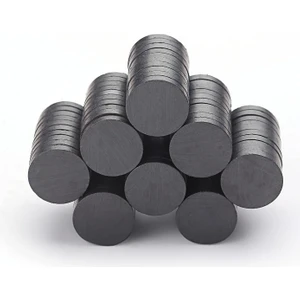 Mıknatıs AVM Yuvarlak Magnet Ferrit Süsleme Mıknatısı Ø17X3 mm