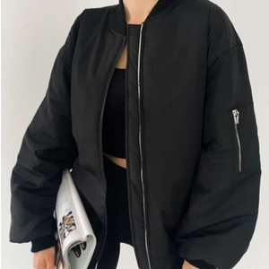 D Mores Style Trend Bomber Mont