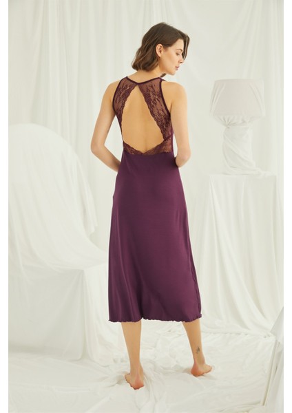 Yakası ve Sırtı Dekolteli Dantelli Yırtmaçlı Gecelik 19226 fırsatları