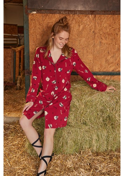 Gömlek Yakalı Hayvan ve Yazı Desenli Önü Boydan Düğmeli "so Cute Smile Cool" Gecelik 21165 indirimleri