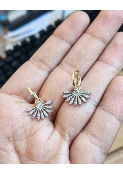 Çift Renkli Taşlı Gümüş Güneş Küpe modelleri