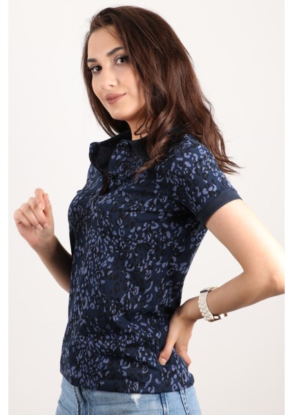 Kadın Polo Yaka Desenli T-Shirt