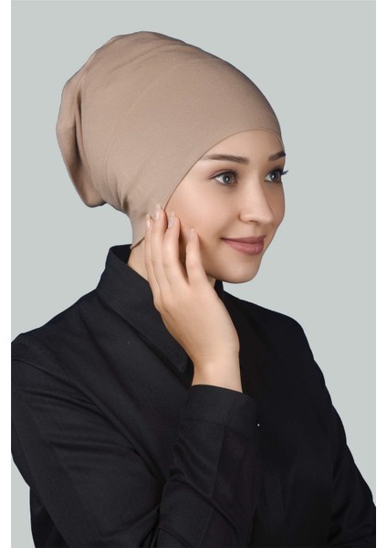 Hazır Pratik Geçmeli Uzun Boru Tesettür Bonesi - Koyu Bej
