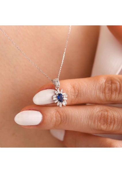 Beyaz Altın Safir Kolye Baget Tasarım