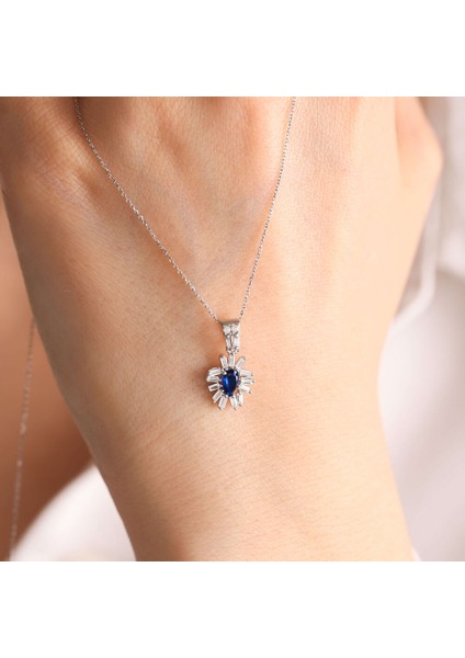 Beyaz Altın Safir Kolye Baget Tasarım fırsatları