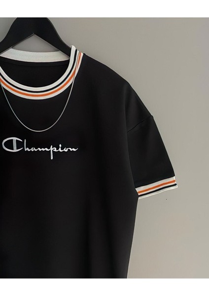 Erkek Champion Yeni Sezon Oversize Kalıp Yaka Detaylı Yazlık T-Shirt