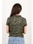 Kadın Polo Yaka Desenli T-Shirt 4