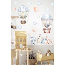 Uçan Balonlar ve Sevimli Hayvanlar Bulutlu Sticker Seti