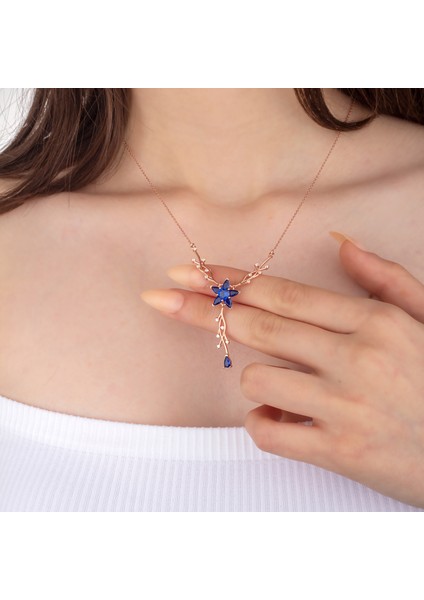 925 Ayar Gümüş Safir Renk Nergis Çiçeği Sarmaşık Kolye fırsatları