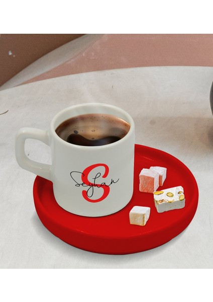 Kişiye Özel Kırmızı Sunum Tabaklı Isimli Türk Kahvesi Fincanı Model 101 modelleri