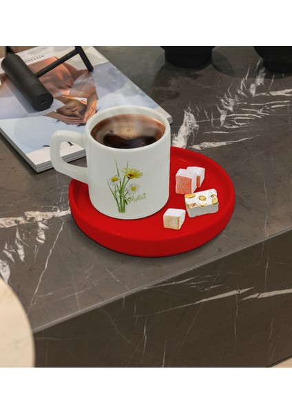 Kişiye Özel Kırmızı Sunum Tabaklı Papatya Temalı Türk Kahvesi Fincanı Model 11 fiyatları