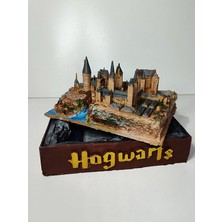 Hogwarts Cadılık ve Büyücülük Okulu - Sırlar Odası Gizli Bölmeli Polyester Obje Biblo