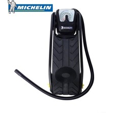 Michelin MC12204 Basınç Göstergeli Ayak Pompası