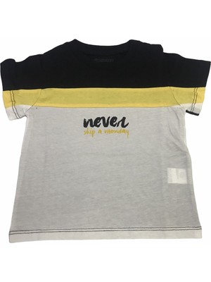 Divonette Tshirt Never Baskılı Parçalı Siyah