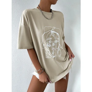 Kadın Çizgili Figür Oversize T-Shirt